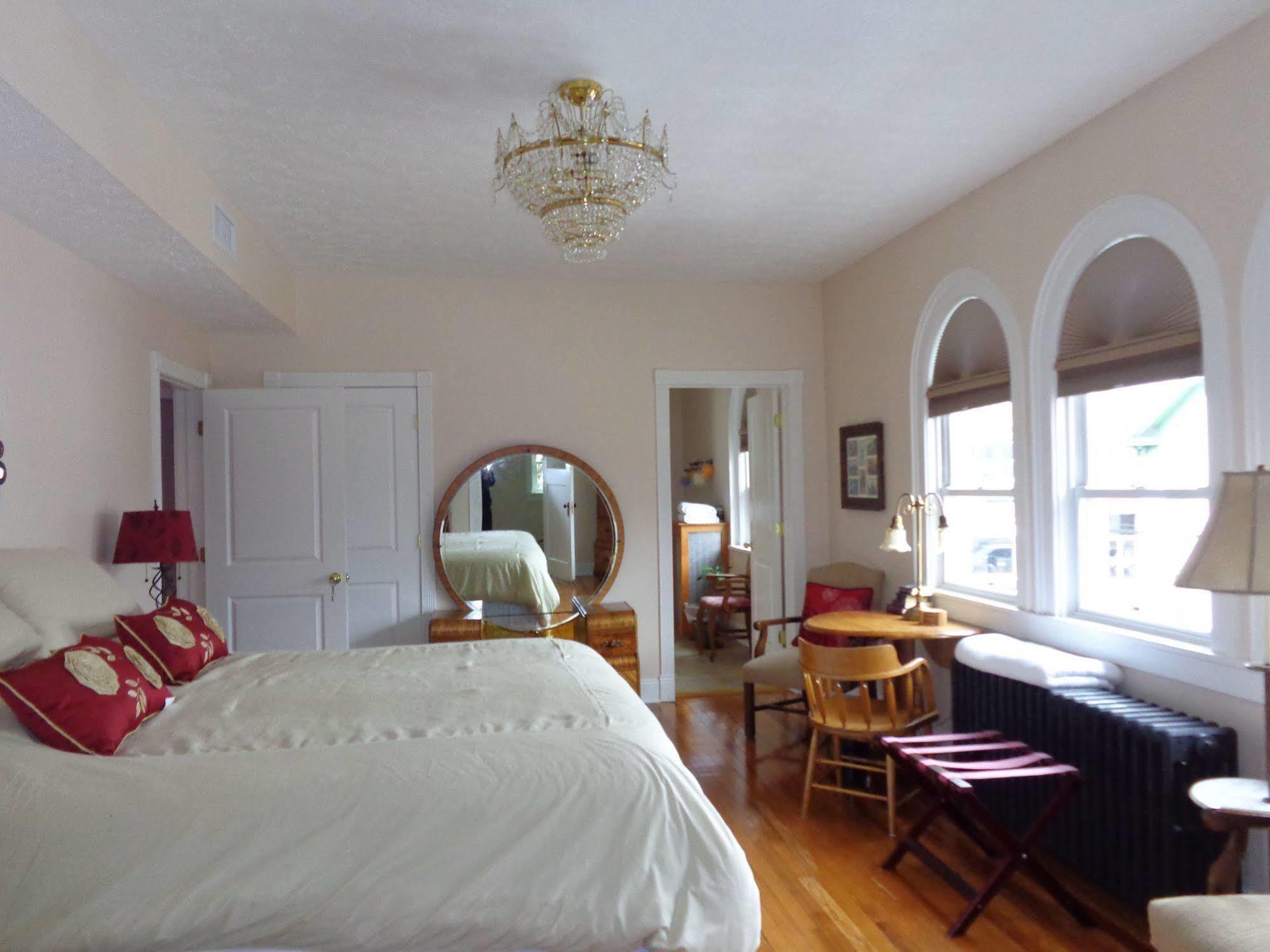 Connellsville Bed&Breakfast Extérieur photo