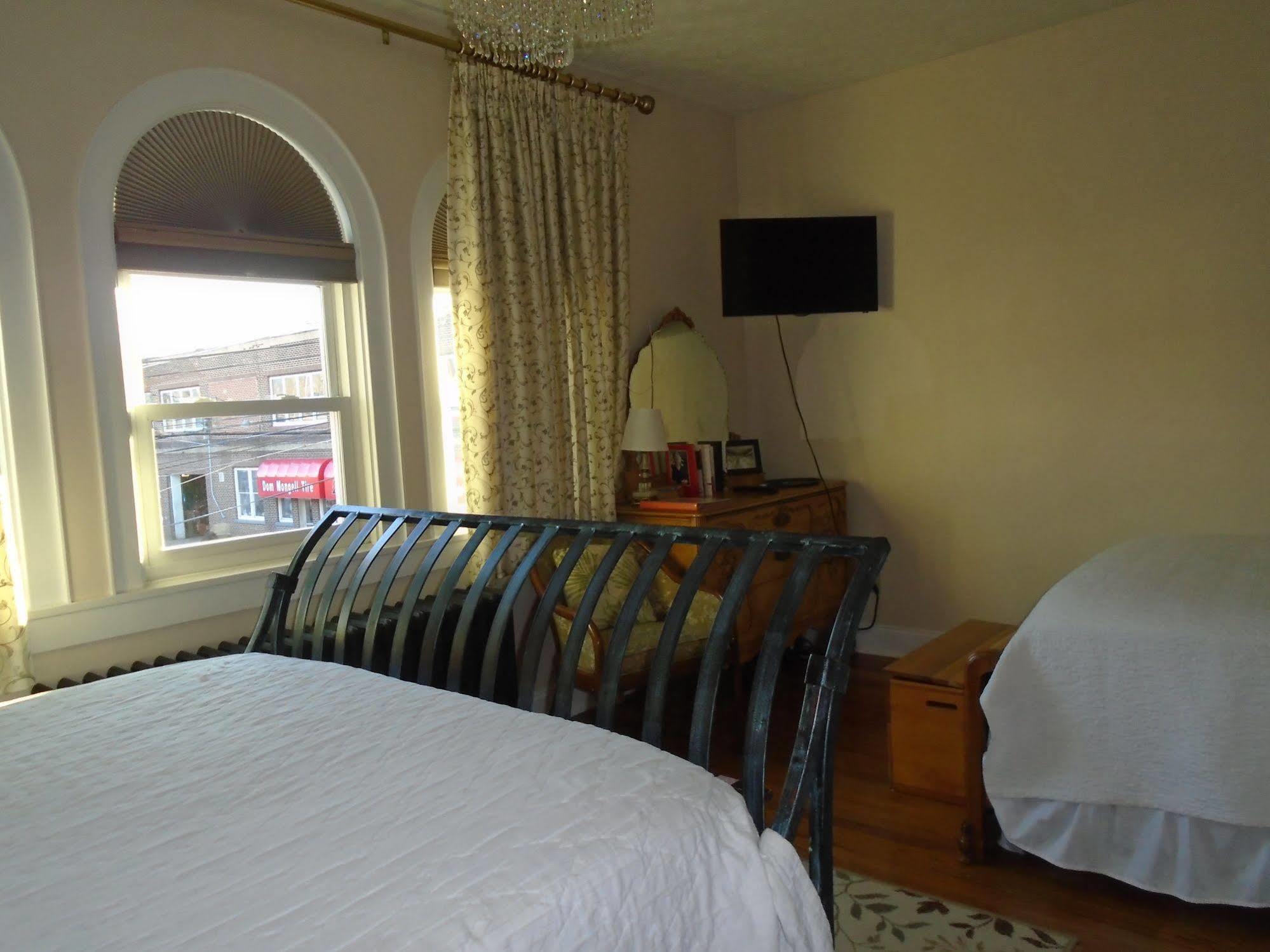 Connellsville Bed&Breakfast Extérieur photo
